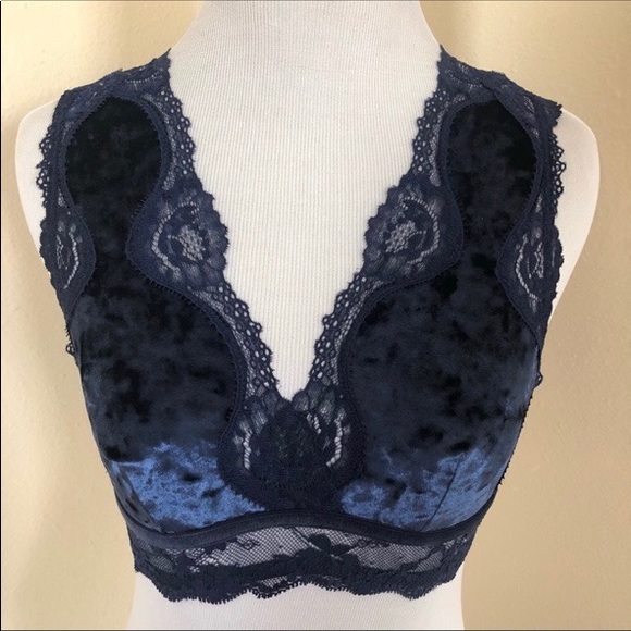 NWT Victoria’s Secret Dream Angels Velvet Bralette - Picture 2 of 4